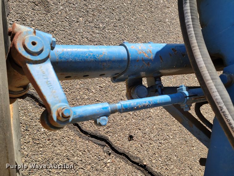 image for item LL9772 Ford 6610  tractor