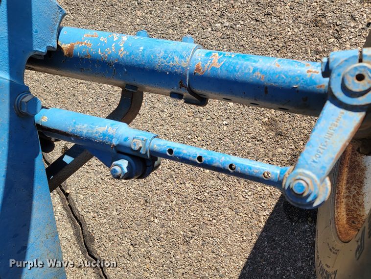 image for item LL9772 Ford 6610  tractor