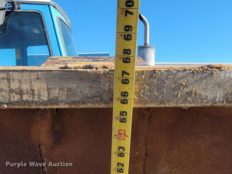 image for item LL9772 Ford 6610  tractor