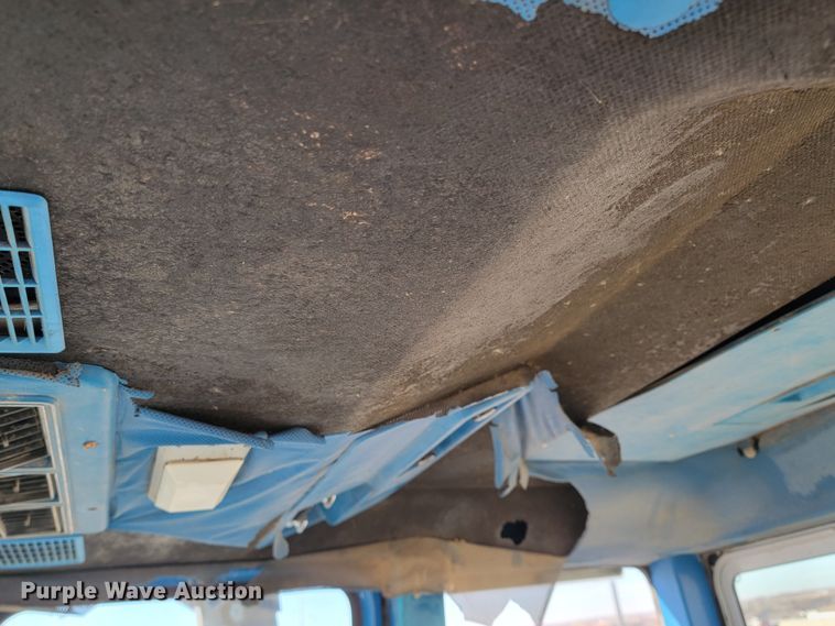 image for item LL9772 Ford 6610  tractor