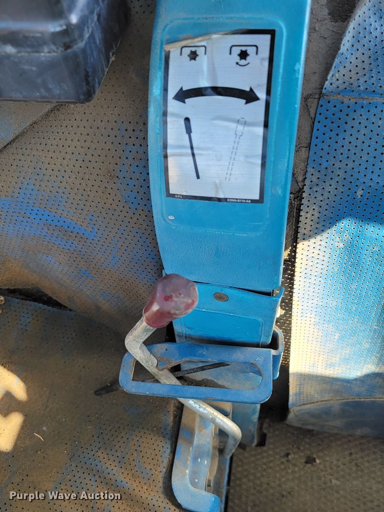 image for item LL9772 Ford 6610  tractor