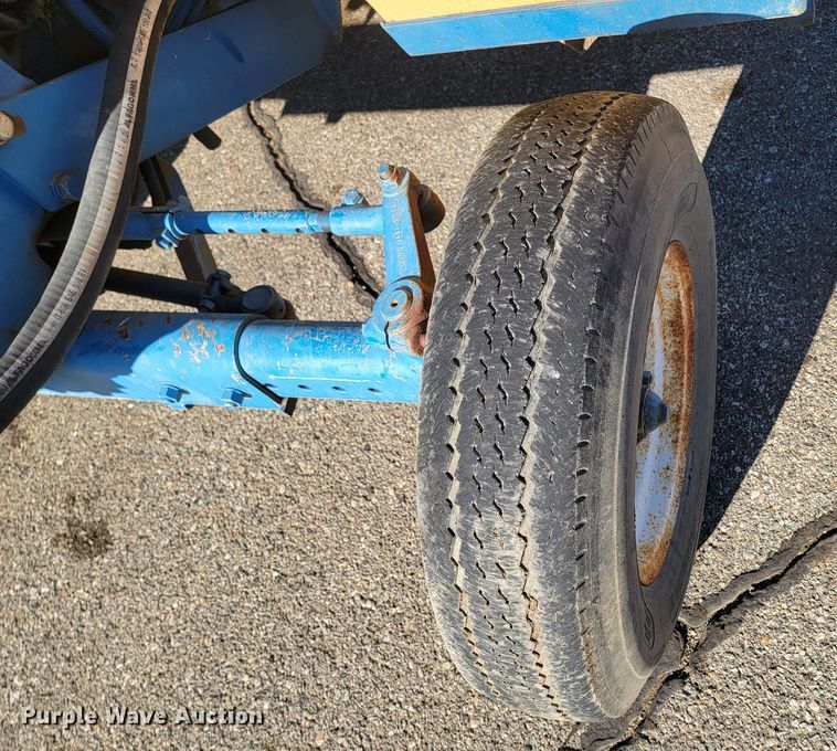 image for item LL9772 Ford 6610  tractor