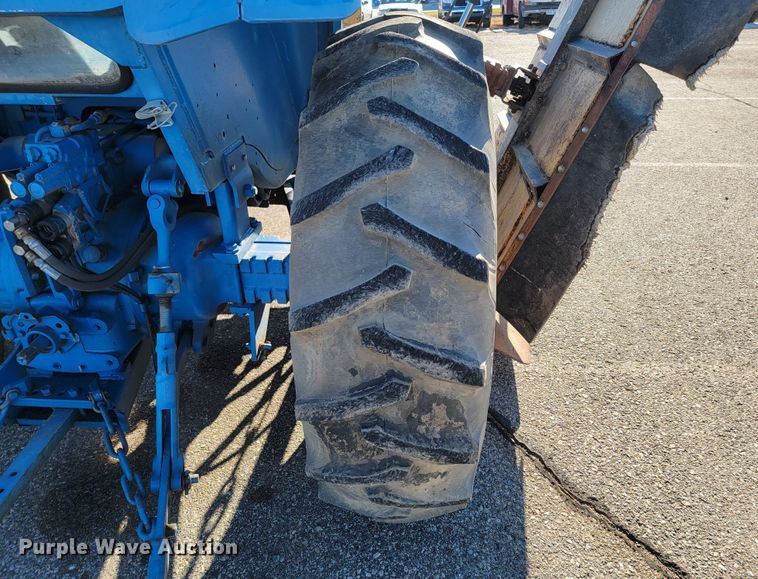 image for item LL9772 Ford 6610  tractor