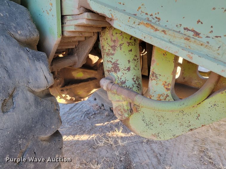 image for item LL9780 1956 Euclid 36TD  haul truck