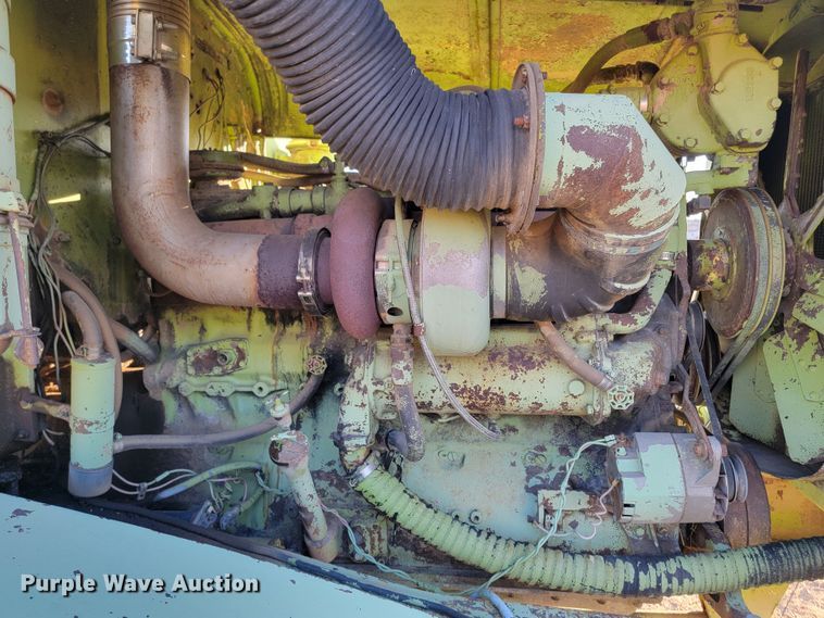 image for item LL9780 1956 Euclid 36TD  haul truck