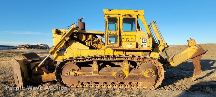 image for item LL9781 1973 Caterpillar D9G  dozer