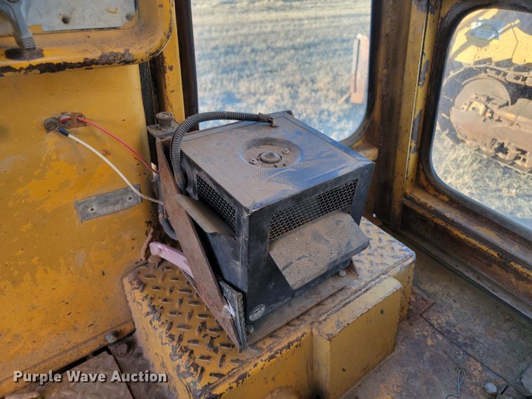 image for item LL9781 1973 Caterpillar D9G  dozer