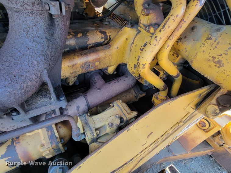 image for item LL9781 1973 Caterpillar D9G  dozer