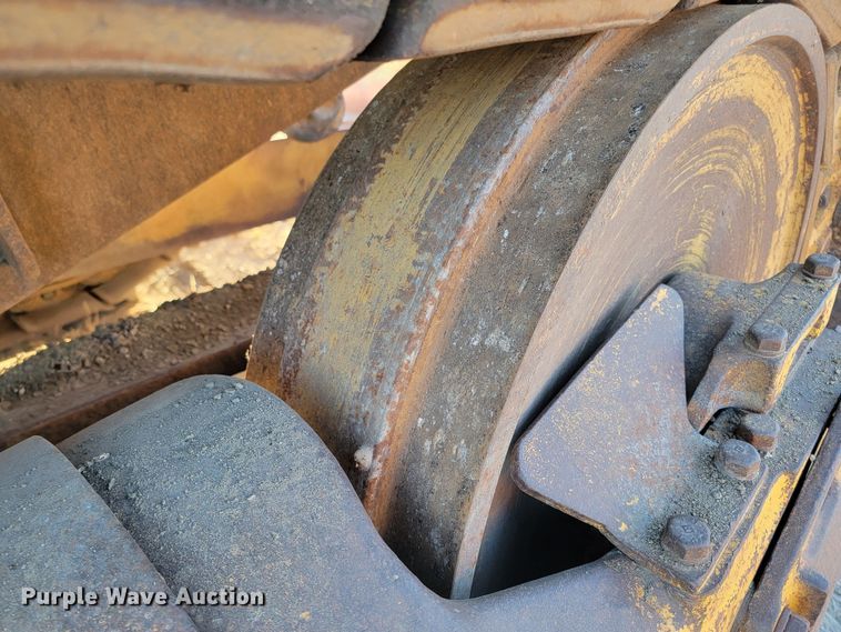 image for item LL9781 1973 Caterpillar D9G  dozer