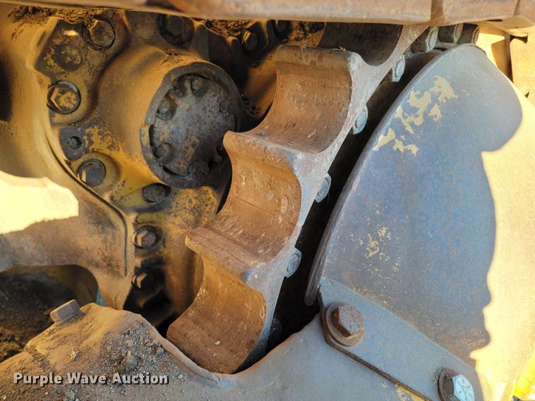 image for item LL9781 1973 Caterpillar D9G  dozer