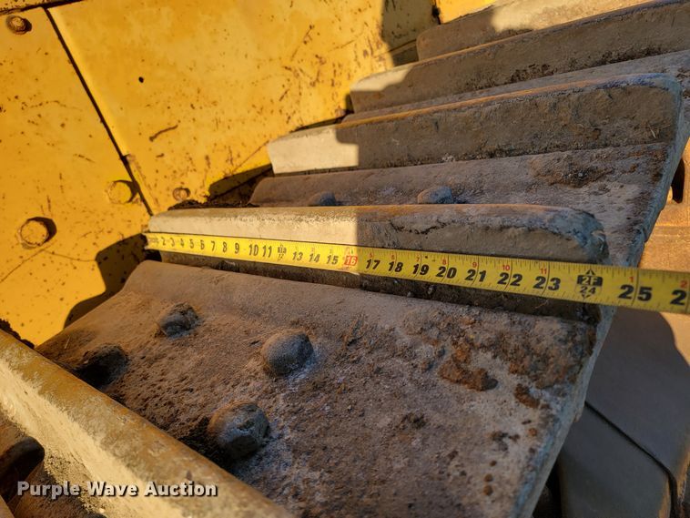 image for item LL9781 1973 Caterpillar D9G  dozer