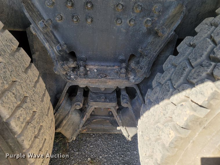 image for item LM9776 2016 Western Star 4700SF  dump truck