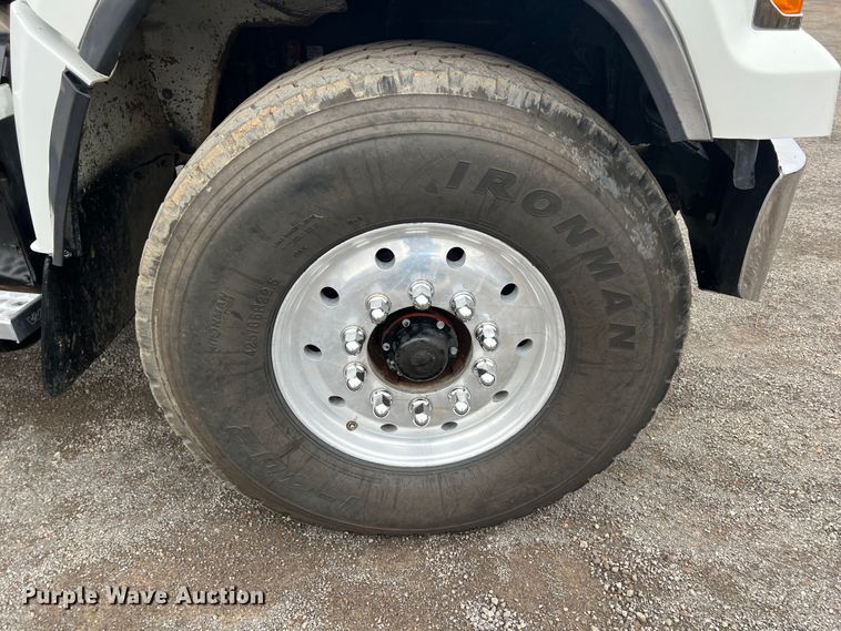 image for item LM9776 2016 Western Star 4700SF  dump truck