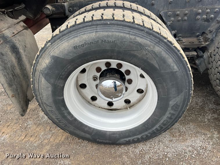 image for item LM9776 2016 Western Star 4700SF  dump truck