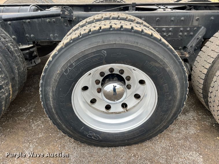 image for item LM9776 2016 Western Star 4700SF  dump truck