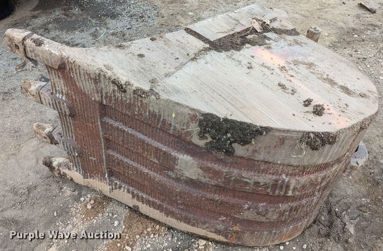 image for item LP9123 30"W excavator bucket