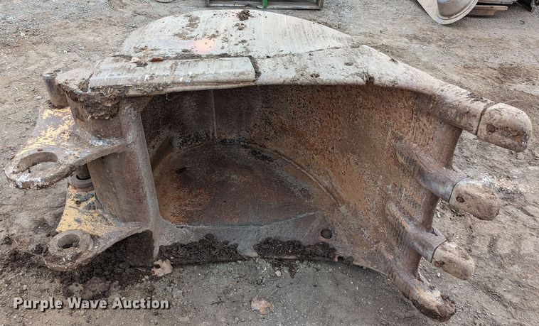 image for item LP9123 30"W excavator bucket