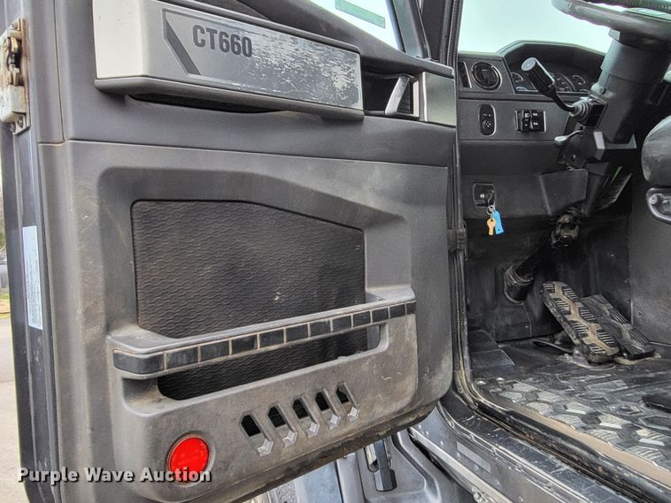 image for item LR9092 2014 Caterpillar CT660 tri-drive hydrovac truck