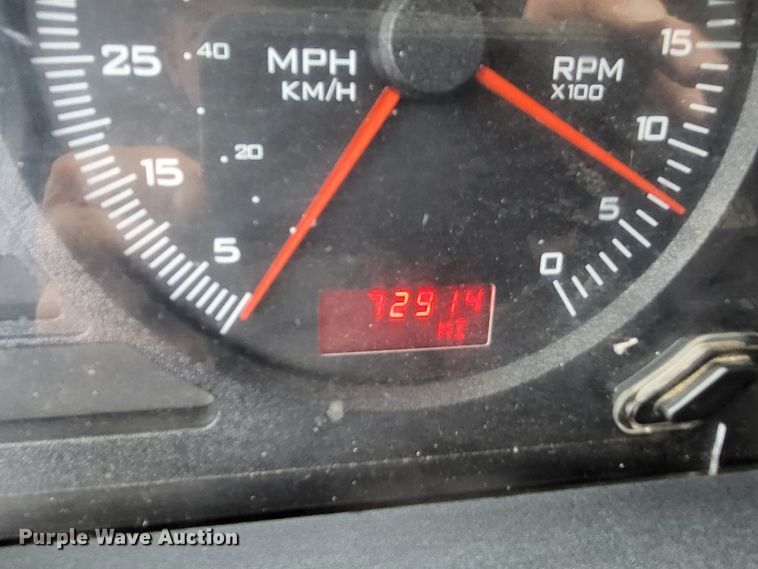 image for item LR9092 2014 Caterpillar CT660 tri-drive hydrovac truck