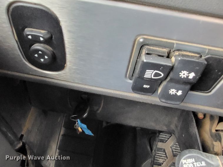 image for item LR9092 2014 Caterpillar CT660 tri-drive hydrovac truck