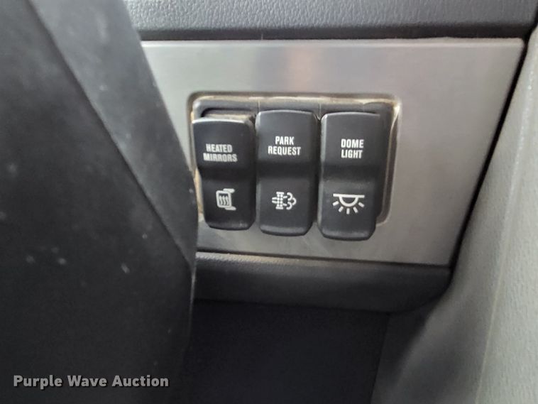 image for item LR9092 2014 Caterpillar CT660 tri-drive hydrovac truck