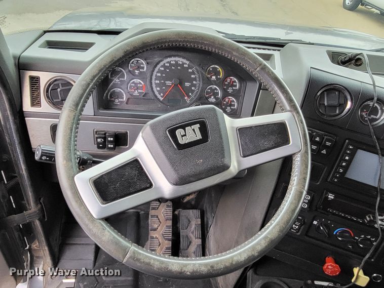 image for item LR9092 2014 Caterpillar CT660 tri-drive hydrovac truck