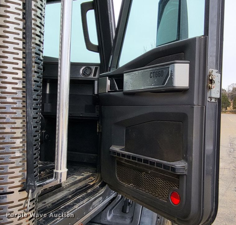 image for item LR9092 2014 Caterpillar CT660 tri-drive hydrovac truck