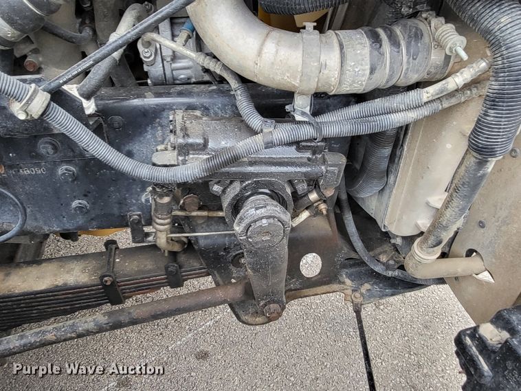 image for item LR9092 2014 Caterpillar CT660 tri-drive hydrovac truck