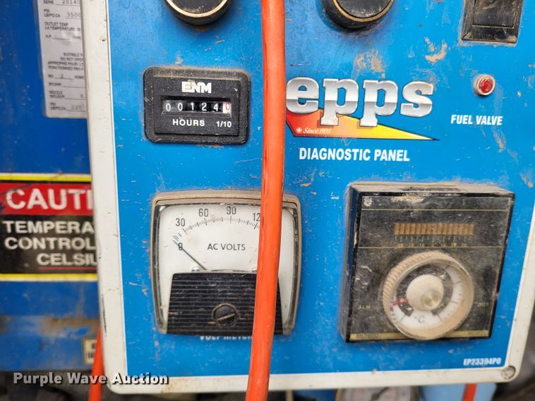 image for item LR9092 2014 Caterpillar CT660 tri-drive hydrovac truck