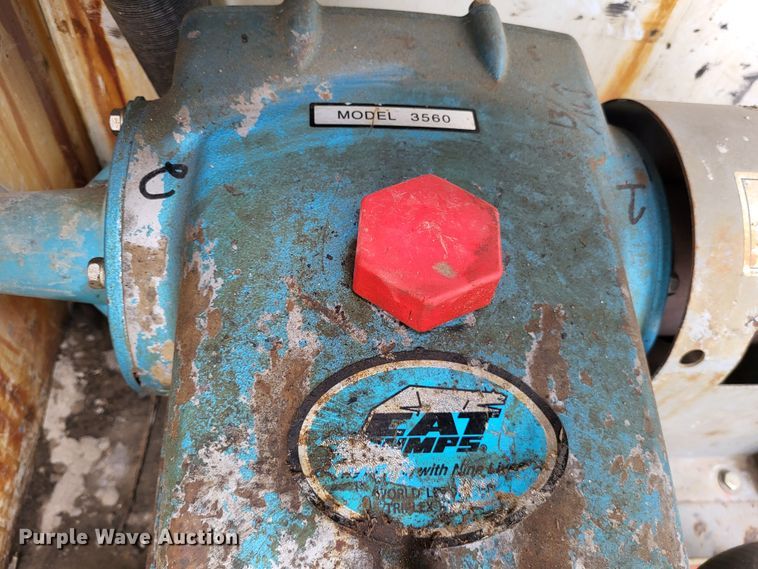 image for item LR9092 2014 Caterpillar CT660 tri-drive hydrovac truck