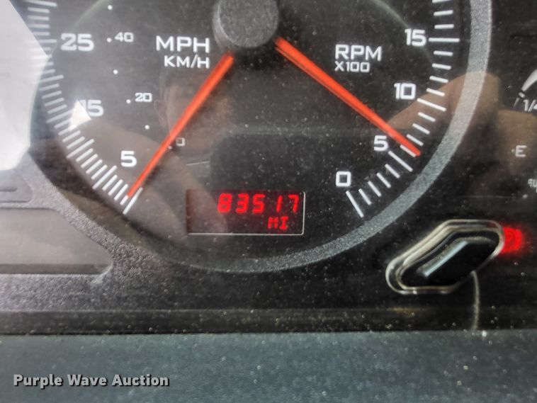 image for item LR9093 2014 Caterpillar CT660  tri-drive hydrovac truck