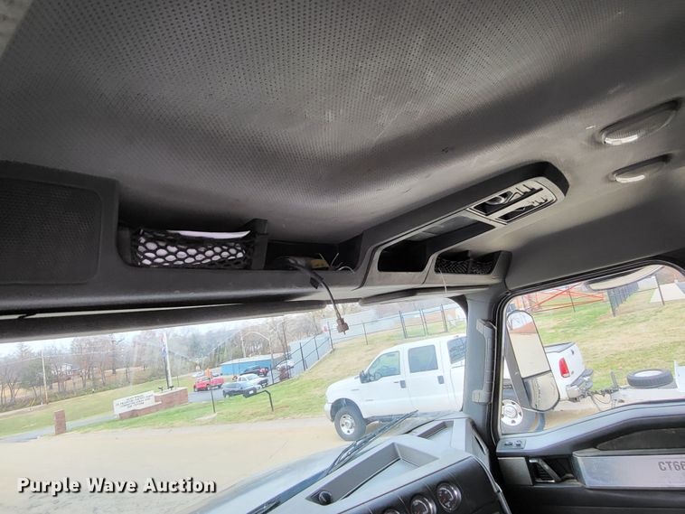 image for item LR9093 2014 Caterpillar CT660  tri-drive hydrovac truck