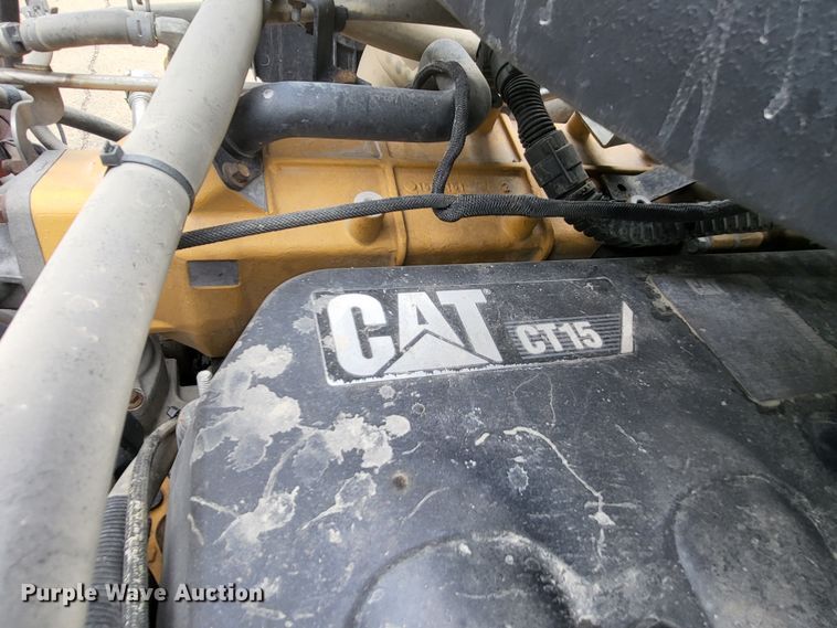 image for item LR9093 2014 Caterpillar CT660  tri-drive hydrovac truck