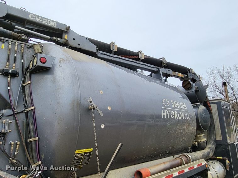 image for item LR9093 2014 Caterpillar CT660  tri-drive hydrovac truck