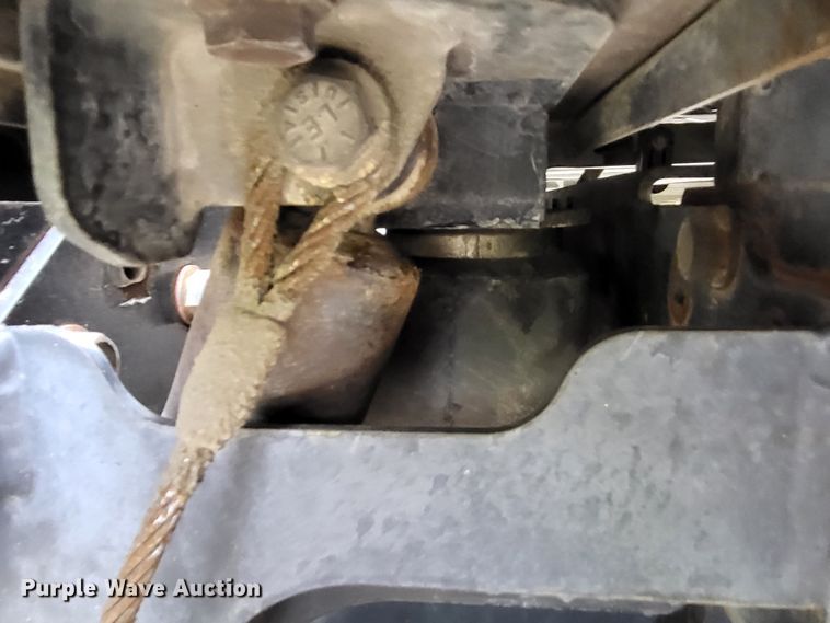 image for item LR9093 2014 Caterpillar CT660  tri-drive hydrovac truck