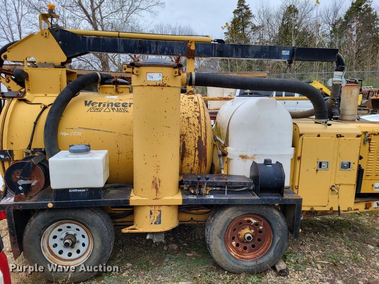 image for item LR9094 2005 Vermeer Ring-O-Matic 550 Jet Vac  vacuum excavator