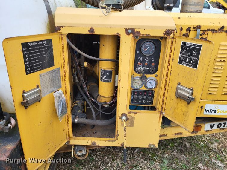 image for item LR9094 2005 Vermeer Ring-O-Matic 550 Jet Vac  vacuum excavator