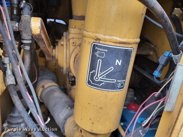 image for item LR9094 2005 Vermeer Ring-O-Matic 550 Jet Vac  vacuum excavator