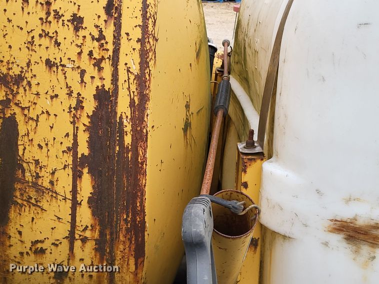 image for item LR9094 2005 Vermeer Ring-O-Matic 550 Jet Vac  vacuum excavator