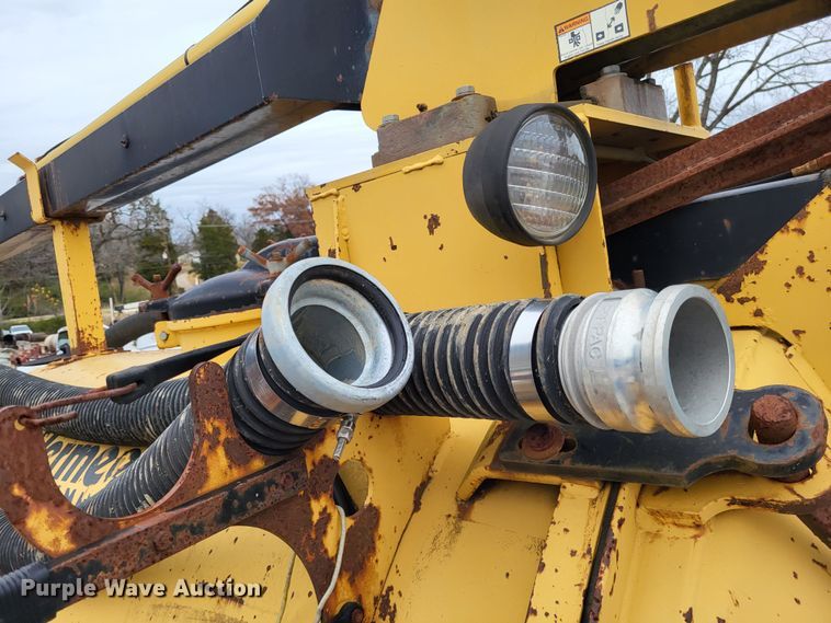 image for item LR9094 2005 Vermeer Ring-O-Matic 550 Jet Vac  vacuum excavator