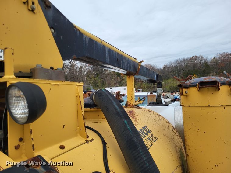 image for item LR9094 2005 Vermeer Ring-O-Matic 550 Jet Vac  vacuum excavator