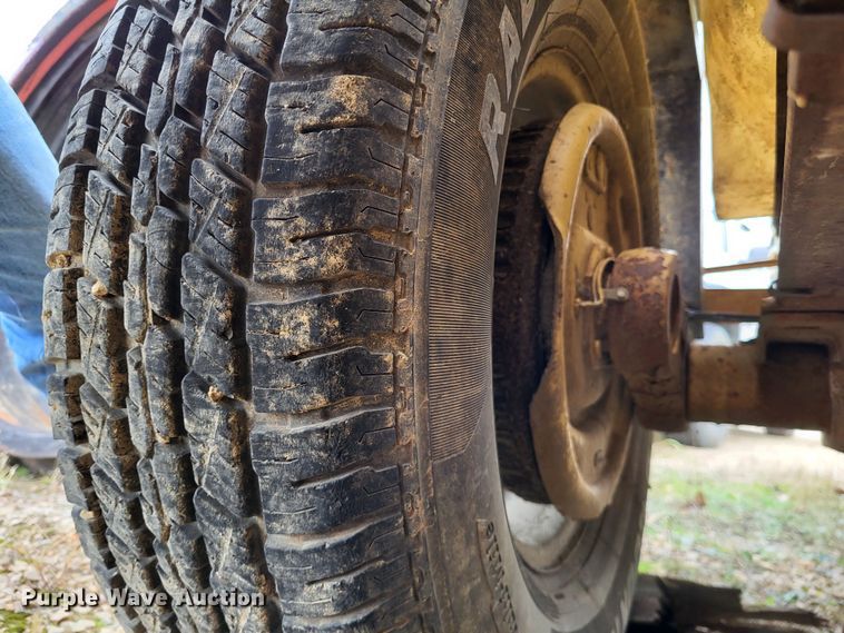 image for item LR9094 2005 Vermeer Ring-O-Matic 550 Jet Vac  vacuum excavator