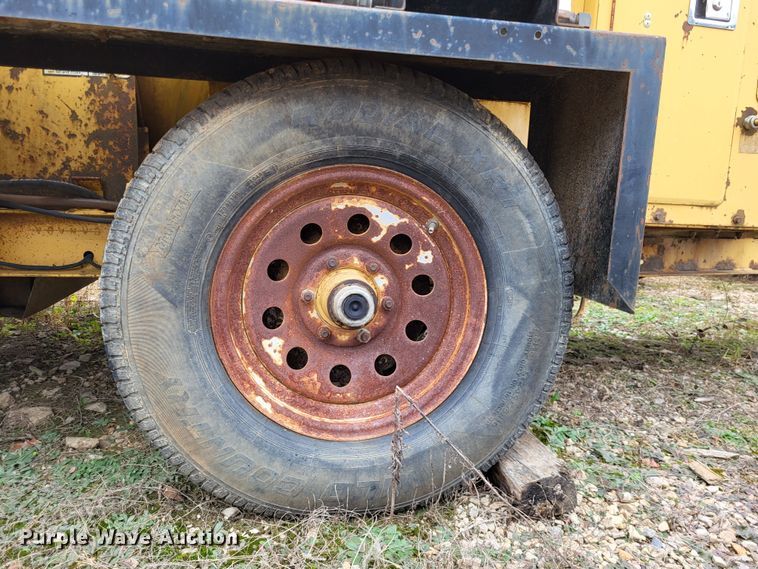 image for item LR9094 2005 Vermeer Ring-O-Matic 550 Jet Vac  vacuum excavator