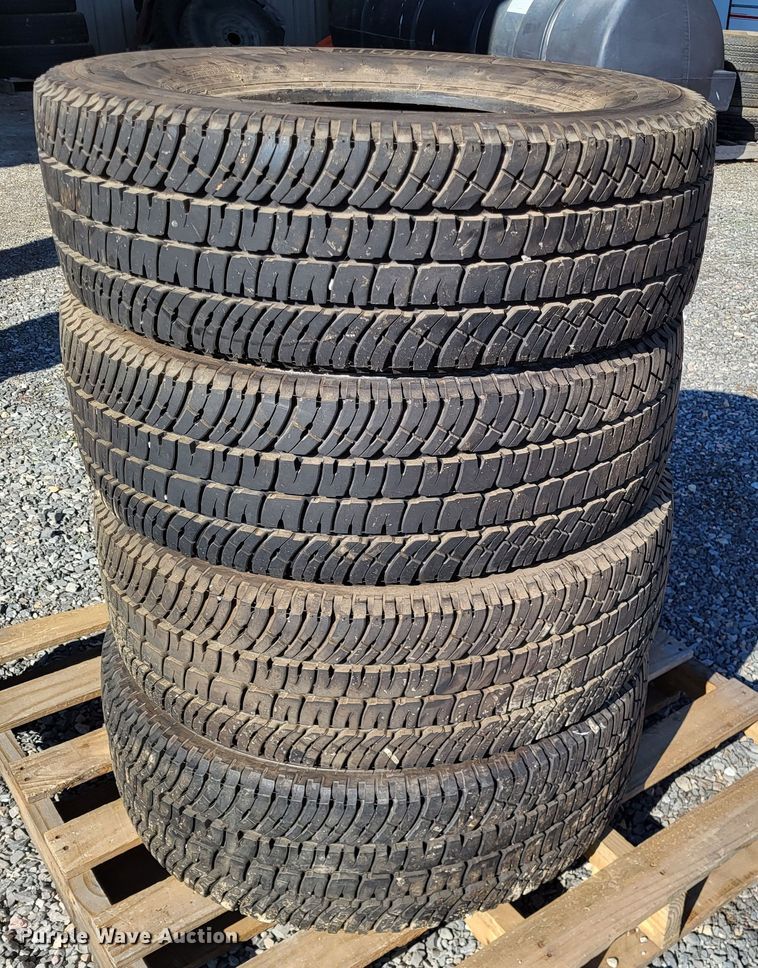 image for item LR9099 (12) tires