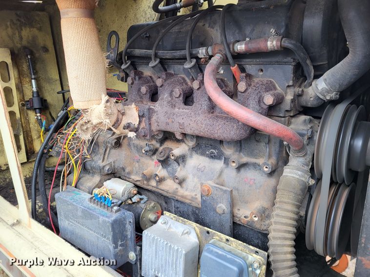 image for item LR9133 1994 JLG 40H  boom lift