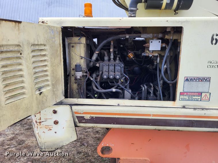 image for item LR9133 1994 JLG 40H  boom lift