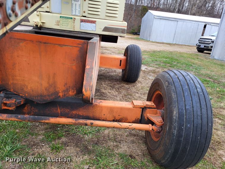 image for item LR9133 1994 JLG 40H  boom lift