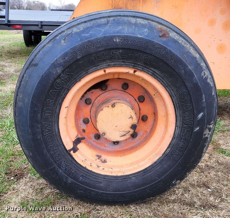 image for item LR9133 1994 JLG 40H  boom lift