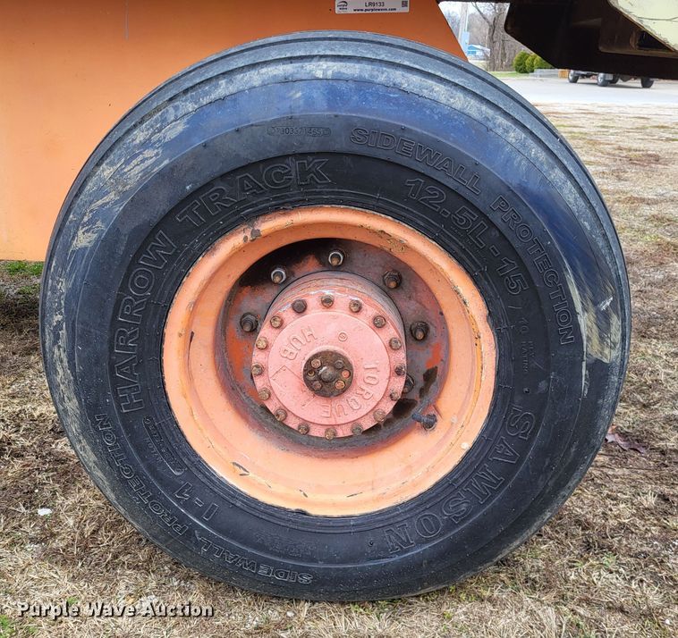 image for item LR9133 1994 JLG 40H  boom lift