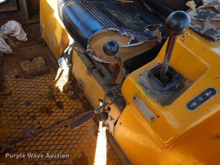 image for item LT9002 1989 Fiat-Allis 14C  dozer